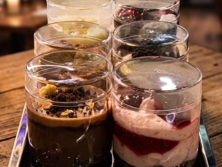 Chocolate & berry cups / Čokolada i voće u čašici